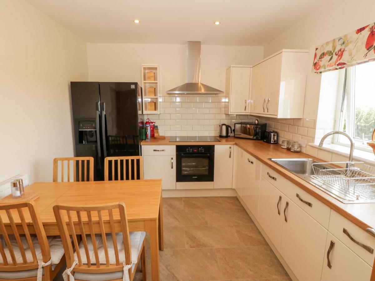 Apartamento Llain Bach Llangefni Exterior foto