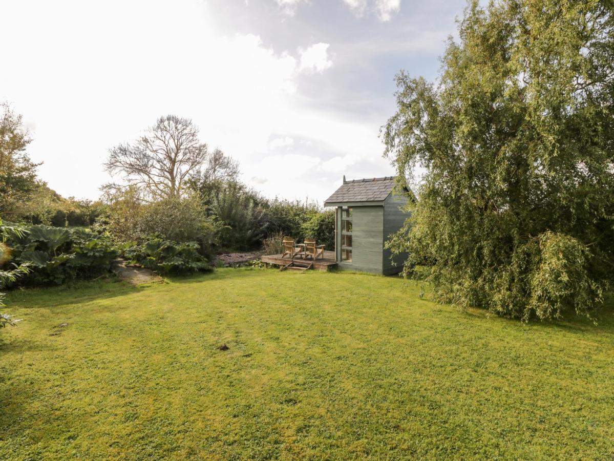 Apartamento Llain Bach Llangefni Exterior foto